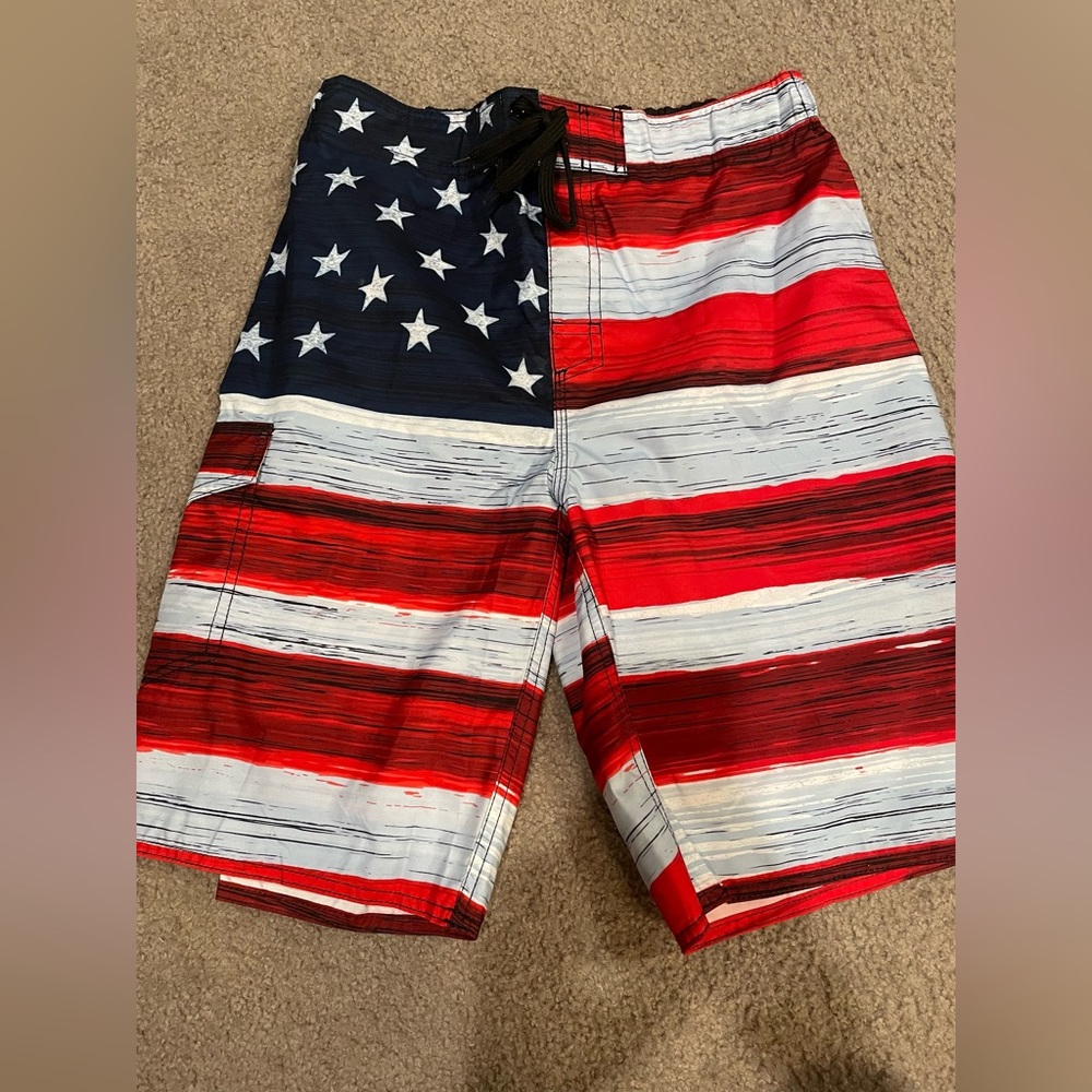Men’s patriotic swim trunks